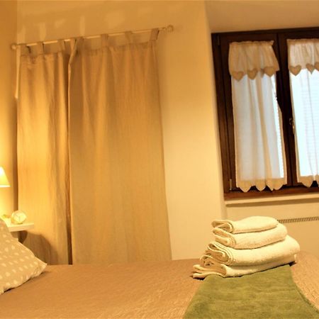 Romantic Suite グッビオ エクステリア 写真